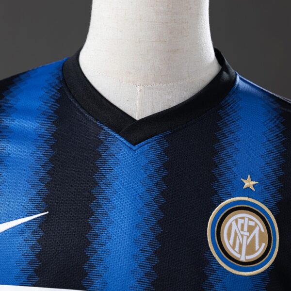Inter Milan 2010/11 Home Retro Jersey – Classic Treble Era Edition