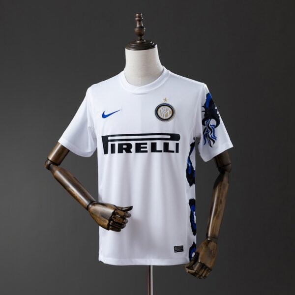 img_3472 Inter Milan 2010/11 Away Retro Jersey – Classic Edition