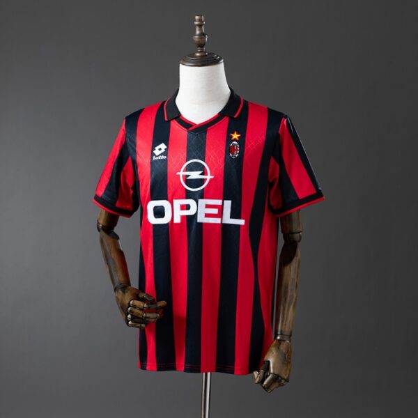 AC Milan 1995/96 Home Retro Kit – Classic Edition