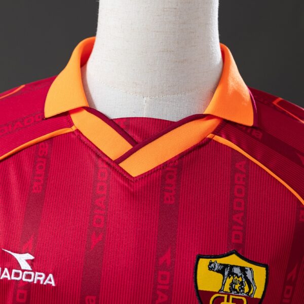 AS Roma 1999/00 Home Retro Jersey – Classic Giallorossi Edition