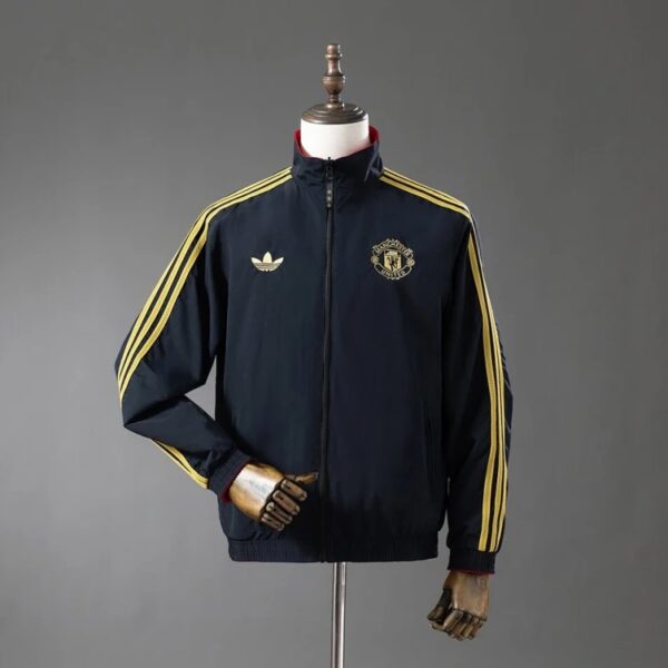 Manchester United 2025/26 Reversible Anthem Jacket – Dual Style Edition