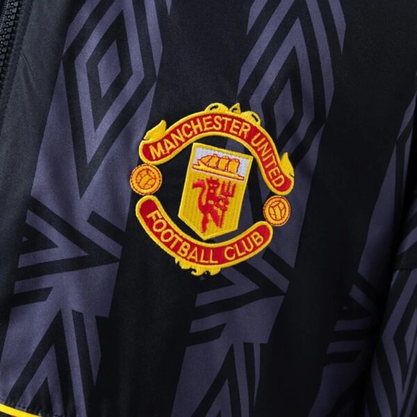 img_9522 Manchester United 1992/94 Retro Windbreaker Jacket – Classic 90s Edition