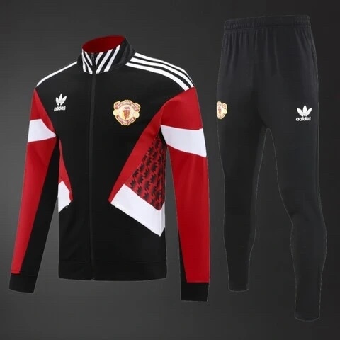 Manchester United 2025/26 Red & Black Long Sleeve Tracksuit – Full Zip Training Set