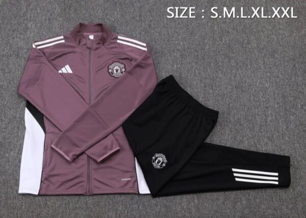 Manchester United 2025/26 Training Tracksuit – Adult & Kids Set