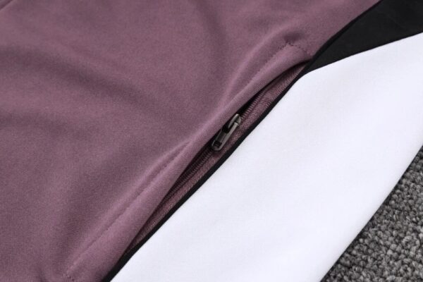 Manchester United 2025/26 Training Tracksuit – Adult & Kids Set