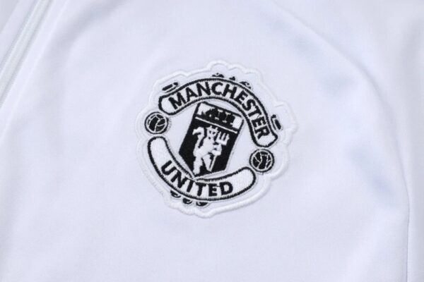 Manchester United 2025/26 Training Tracksuit – Adult & Kids Set