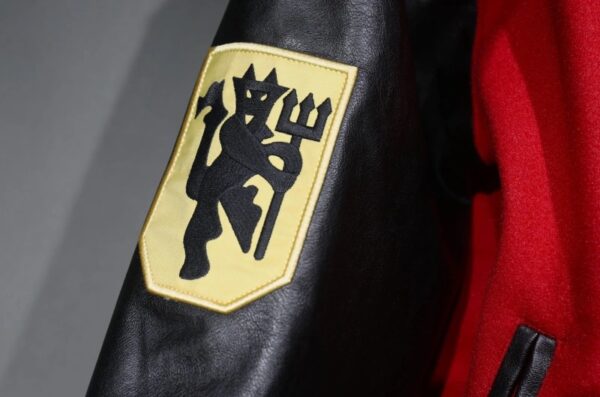 Manchester United 2025/26 Adult VRCT Jacket – Varsity Style Edition
