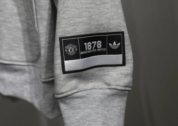 Manchester United 2025/26 Adult Varsity Hoodie Tracksuit – Premium Club Edition