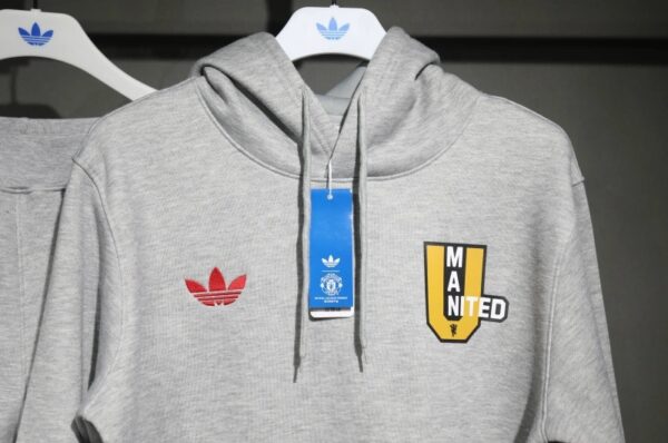 Manchester United 2025/26 Adult Varsity Hoodie Tracksuit – Premium Club Edition