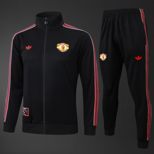Manchester United 2025/26 Training Tracksuit – Adult & Kids Set