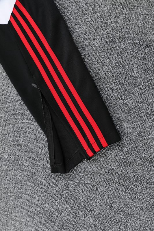 Manchester United 2025/26 Adult Hooded Training Black Tracksuit – Elite Performance Edition