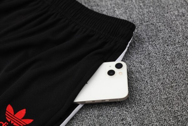 Manchester United 2025/26 Adult Short Sleeve Training Kit – Official Style Edition