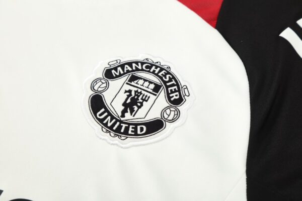Manchester United 2025/26 White Short Sleeve Training Kit – Official Style Edition