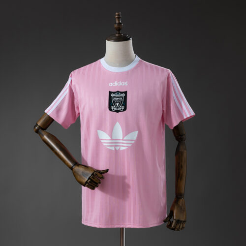Liverpool FC 1995 Pink Polyester T-Shirt – Retro Classic Edition