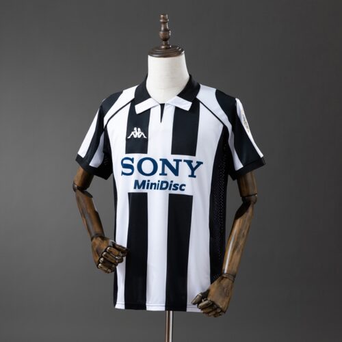 img_3923 Juventus 1997/98 Home Retro Jersey – Classic Edition