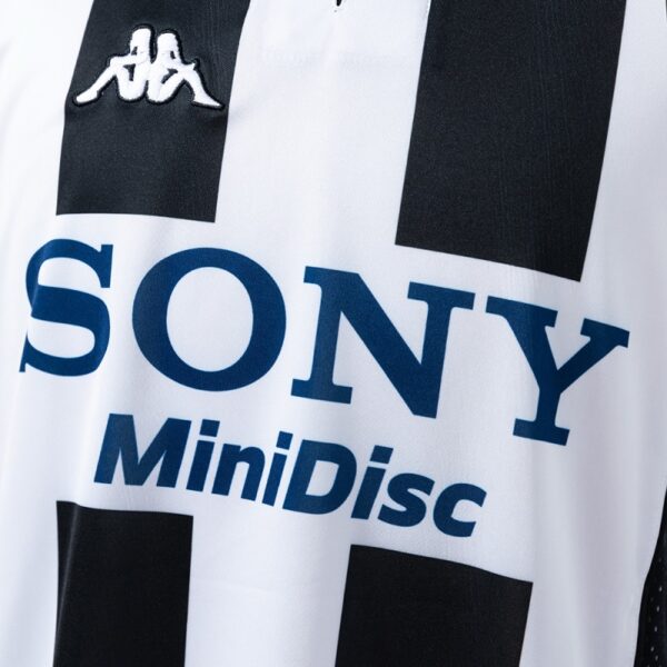 Juventus 1997/98 Home Retro Jersey – Classic Edition