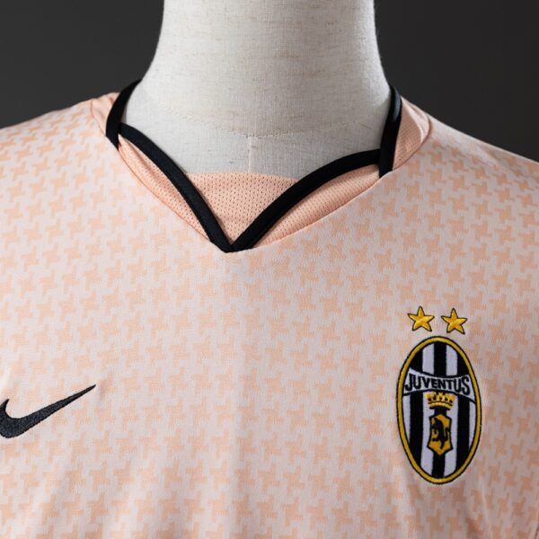 Juventus 2003/04 Second Away Retro Jersey – Classic Edition