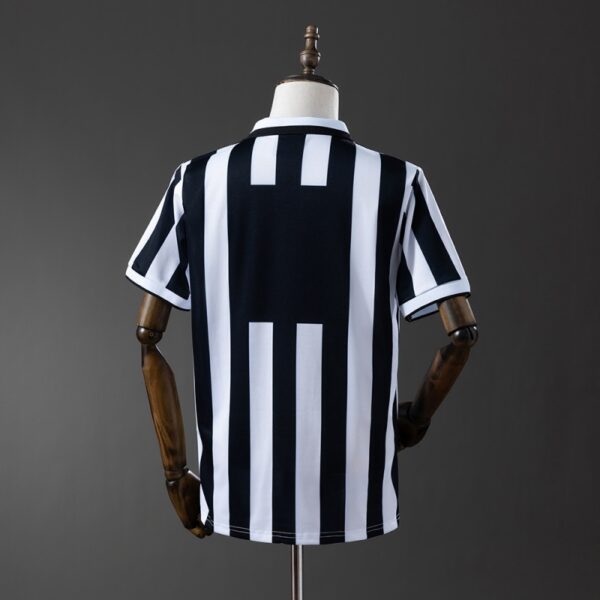 Juventus 1994/95 Home Retro Jersey – Classic Edition