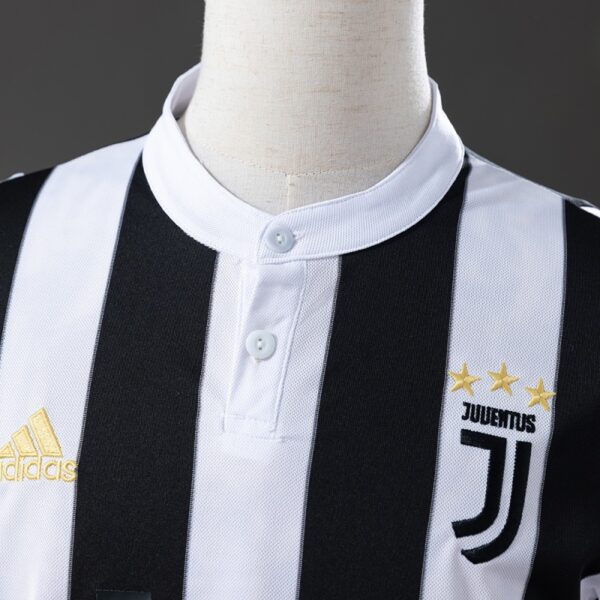 img_4001 Juventus 2017/18 Home Retro Jersey – Classic Edition