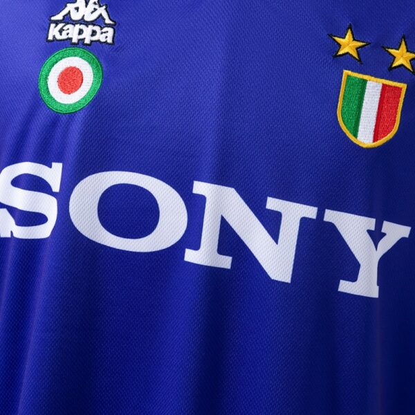 img_4025 Juventus 1996/97 Second Away Long Sleeve Retro Jersey – Classic Edition
