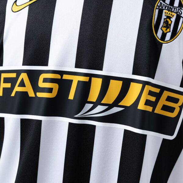Juventus 2001/02 Home Retro Jersey – Classic Edition