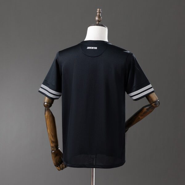 img_4083 Juventus 2003/04 Home Retro Jersey – Classic Edition
