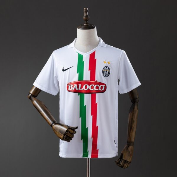 img_4102 Juventus 2010/11 Away Retro Jersey – Classic Edition