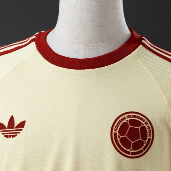img_4849-2 Colombia OG 3-Stripes Football T-Shirt – Classic Edition