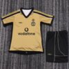 DC8B4B1D-5AFD-18FF-4F1E-548F237108A2 Manchester United 2001/2002 Kids Kit – Retro Commemorative