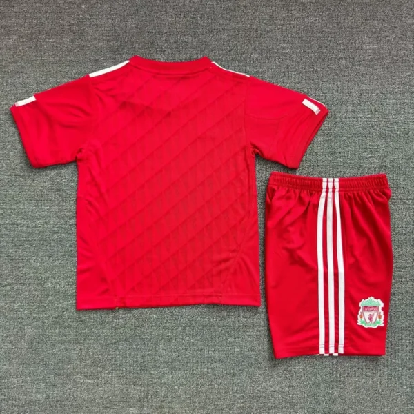E740BF48-0489-E5F1-18CC-43B1A4B1FC45 Liverpool 2010/12 Home Retro Football Shirt Kids Kit – Classic Edition