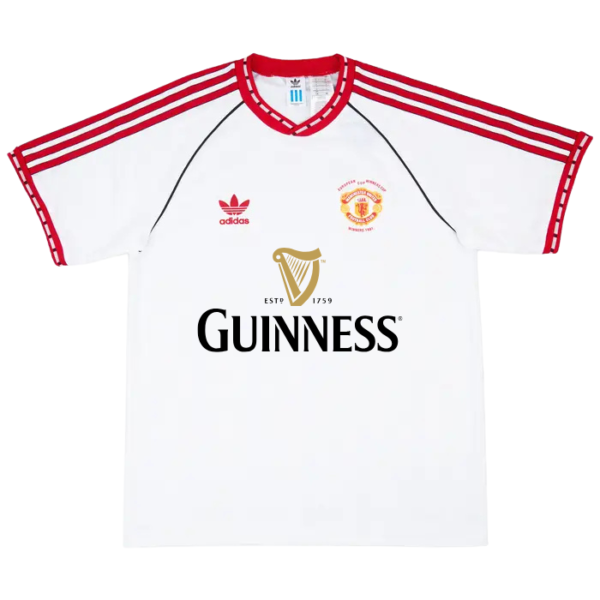 Untitled design (73) Manchester United X Guinness 1990–91 Cup Winners’ Cup