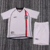 d29ee74a9faed7efdeab9606ac67d182a56409ee521ecfc8431fc41d5793419c England 2002 Away Retro Football Kids Kit