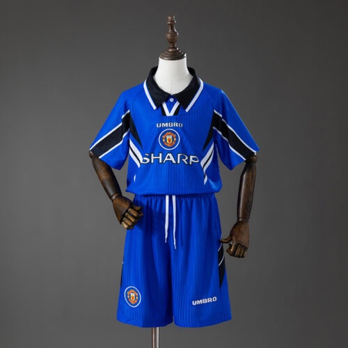 fd248b52 Manchester United 1996–98 Third Away Football Kids Kit – Retro Classic Edition