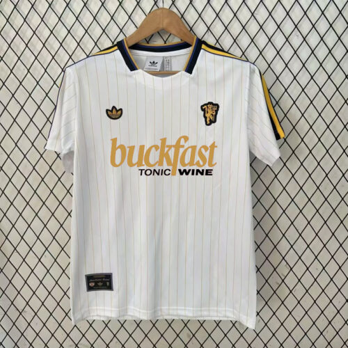 fe979fcda2859b49364b5a906c79f42a889aaf4763645689c2771d769914fe3c Manchester United X Buckfast Jersey