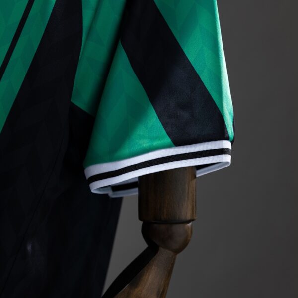 Real Betis Balompié Oversize Negraverde Retro Jersey – Classic Edition