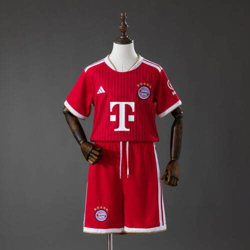 43b24eb4 Bayern Munich 2026/27 Kids Home Kit – Full Set