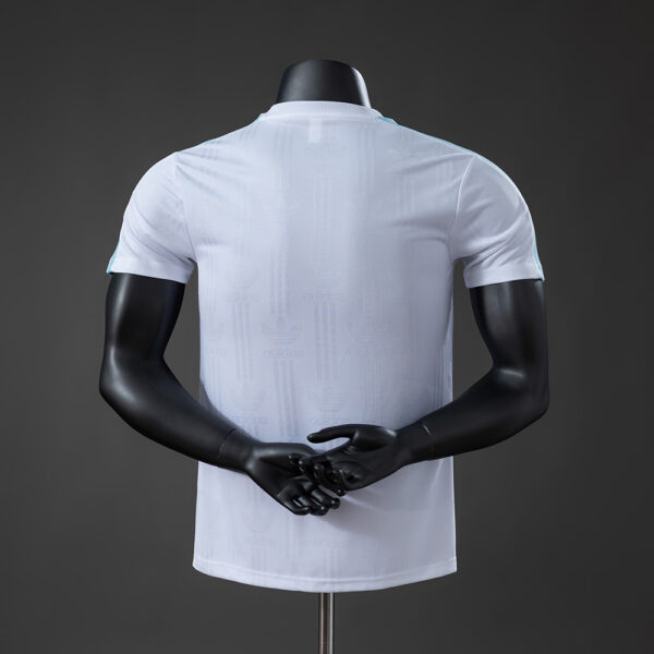77062902 (1) Argentina 2026 Training Jersey – Elite Performance Player Edition