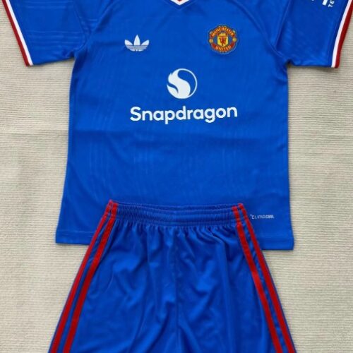 ae60207f-ef1f-46ad-83a4-648ab757dd97 Manchester United 26/27 Official Away Jersey - Full Kids Kit