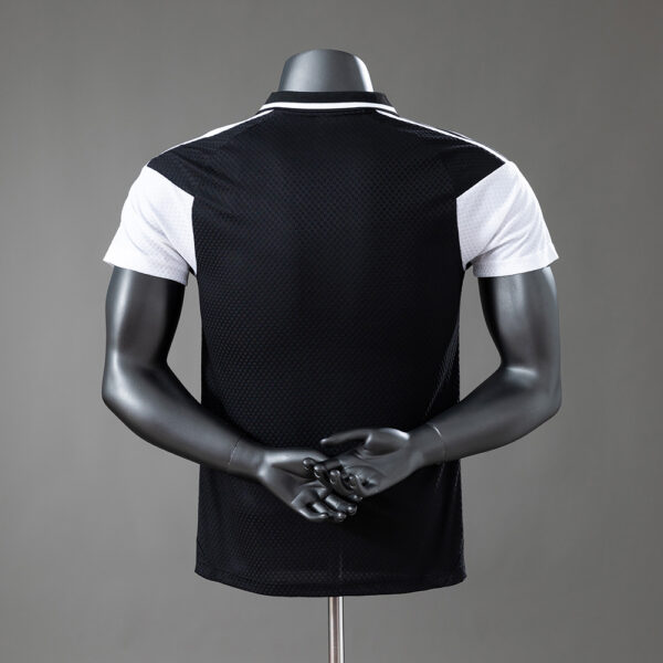 Liverpool FC 2026/27 Player Version Black Training Jersey with Polo Neck & ¼ Zip – Elite Training Edition