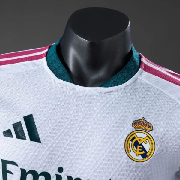 Real Madrid 2026/27 Home Long Sleeve – Official Player Version