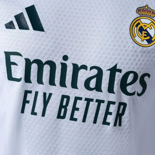 Real Madrid 2026/27 Home Long Sleeve – Official Player Version